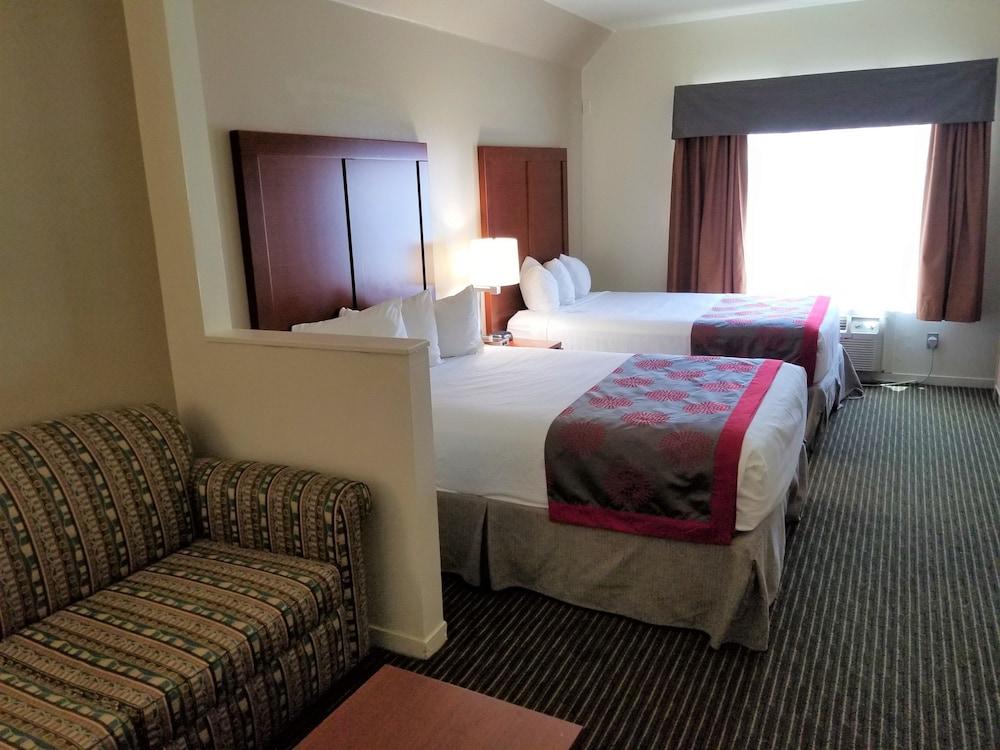 Hotel Ramada By Wyndham Bakersfield Exterior foto